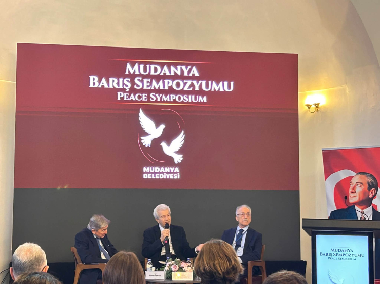 Mudanya’da Barış Sempozyumu Başladı