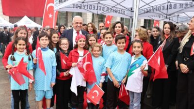 Nilüfer’de Cumhuriyet Bayramı kutlamaları başladı. Etkinlik programı, törenler ve bayram