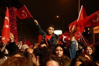 Nilüfer’de Cumhuriyet Coşkusu Can Bonomo’yla Sürdü