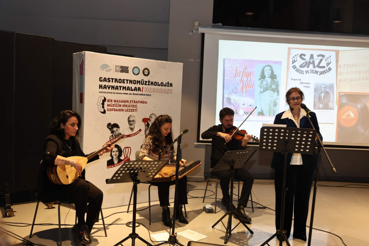 Nilüfer’de Cumhuriyet Sofraları ve Müziği Konuşuldu
