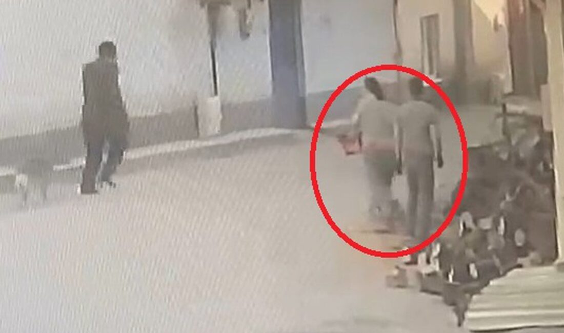 Orhangazi'de testereyle saldırı anı kameraya yansıdı. Olayla ilgili detaylar ve