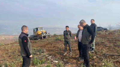 Osmaneli’de yangından etkilenen alanlarda yürütülen ağaçlandırma çalışmalarıyla doğa yeniden canlanıyor,