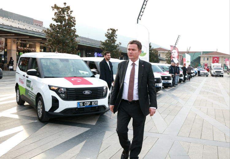 Osmangazi Belediyesi Araç Filosunu Genişletti