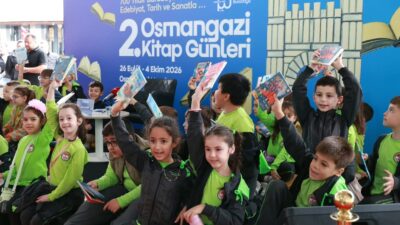 Osmangazi Kitap Günleri, zengin içerikleri ve yazar etkinlikleriyle yoğun ilgi