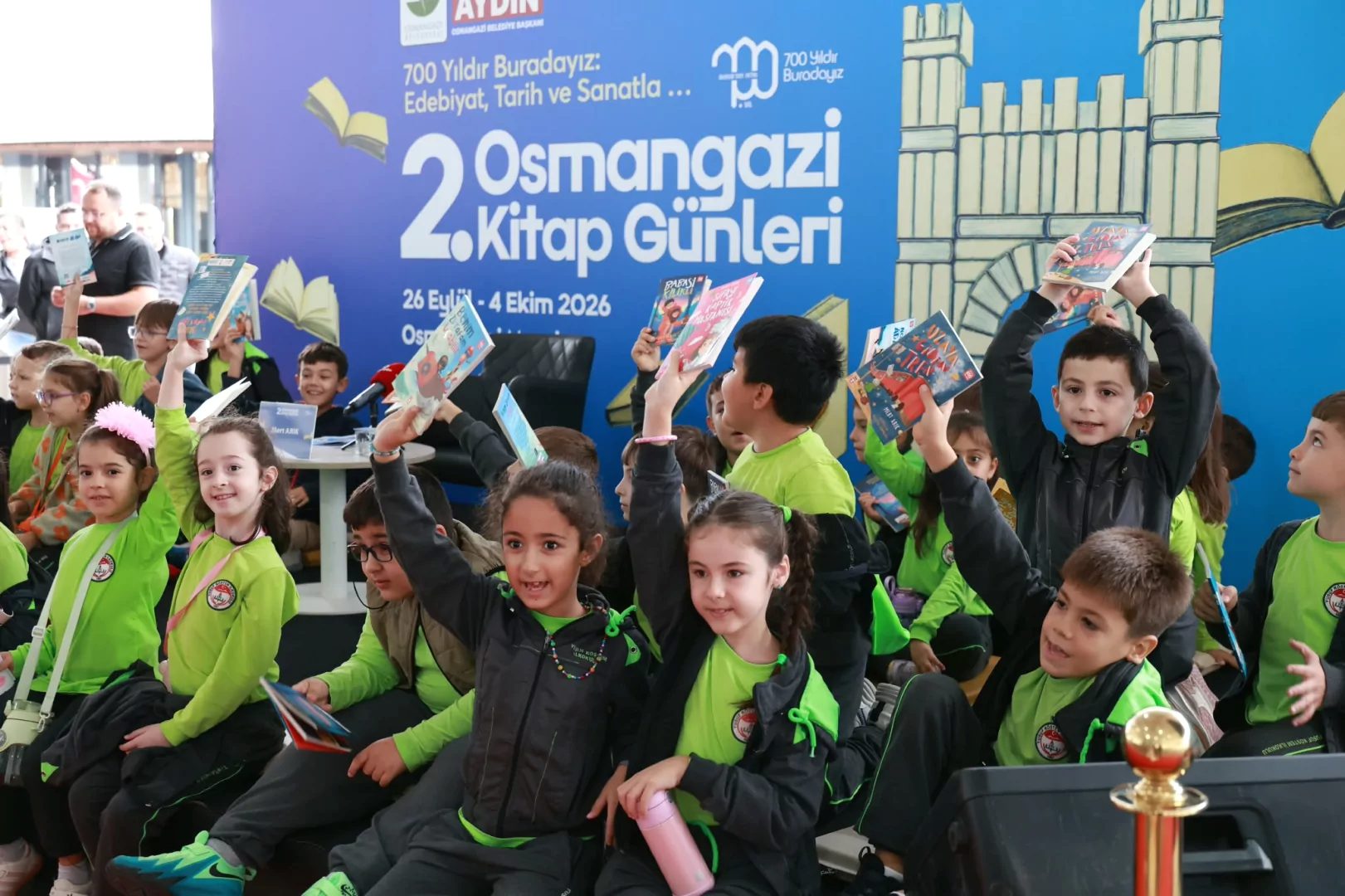 Osmangazi Kitap Günleri, zengin içerikleri ve yazar etkinlikleriyle yoğun ilgi