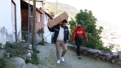 Osmangazi'de engelli vatandaşlara yönelik tekerlekli sandalye desteği programıyla erişimi kolaylaştırıyoruz.