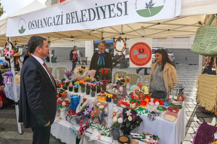 Osmangazi’de Kadın Girişimcilere Cumhuriyet Sokağı