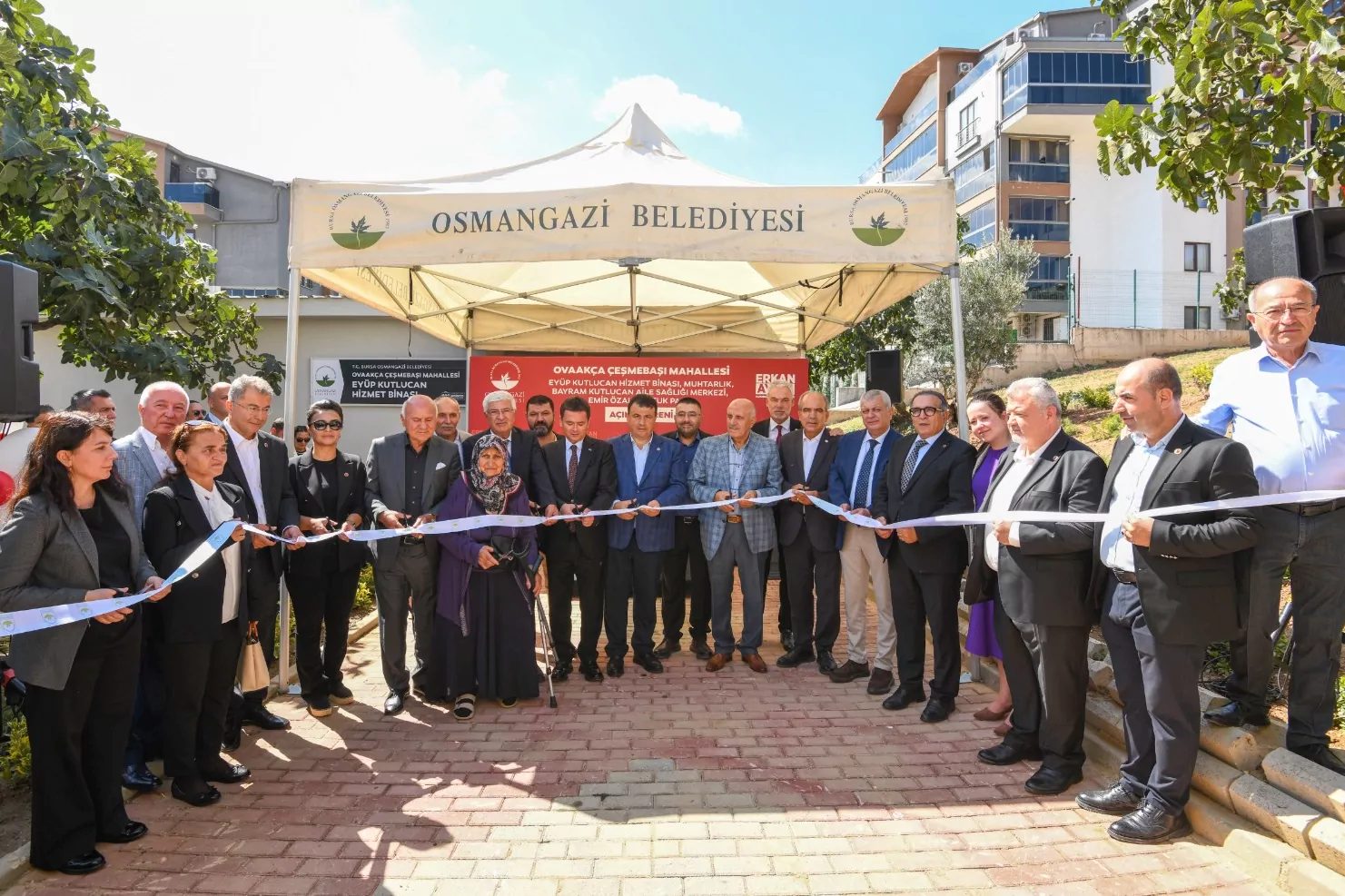 Osmangazi'de yeni hizmetler ve yatırımlar hakkında kapsamlı bilgiler. Ekonomik gelişmeler