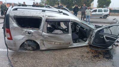 Osmangazi’de meydana gelen zincirleme trafik kazasında 5 kişi yaralandı. Kazanın