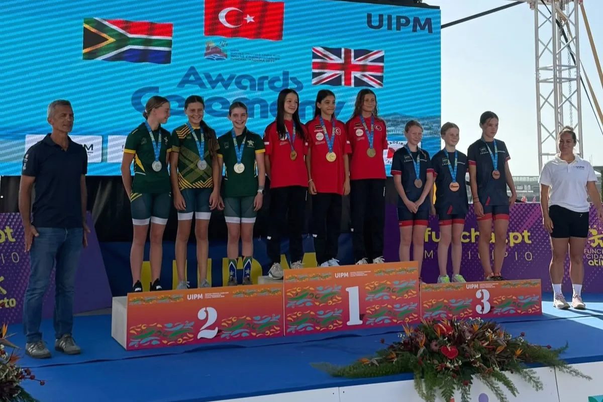 Osmangazili sporcular, Dünya Şampiyonası’nda kazandıkları üç madalyayla ilçeye büyük gurur