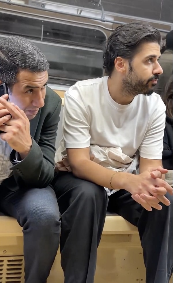 Emrah ile Tayfun Erdoğan arasındaki mesafe