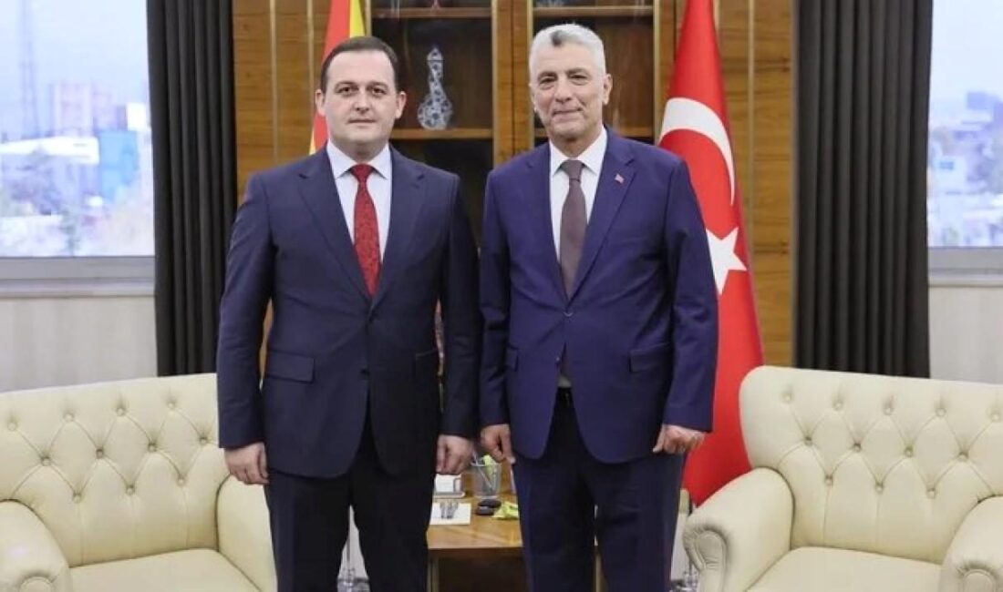 Türkiye ve Kuzey Makedonya, ticaret hacmini 2 milyar dolara çıkarmayı