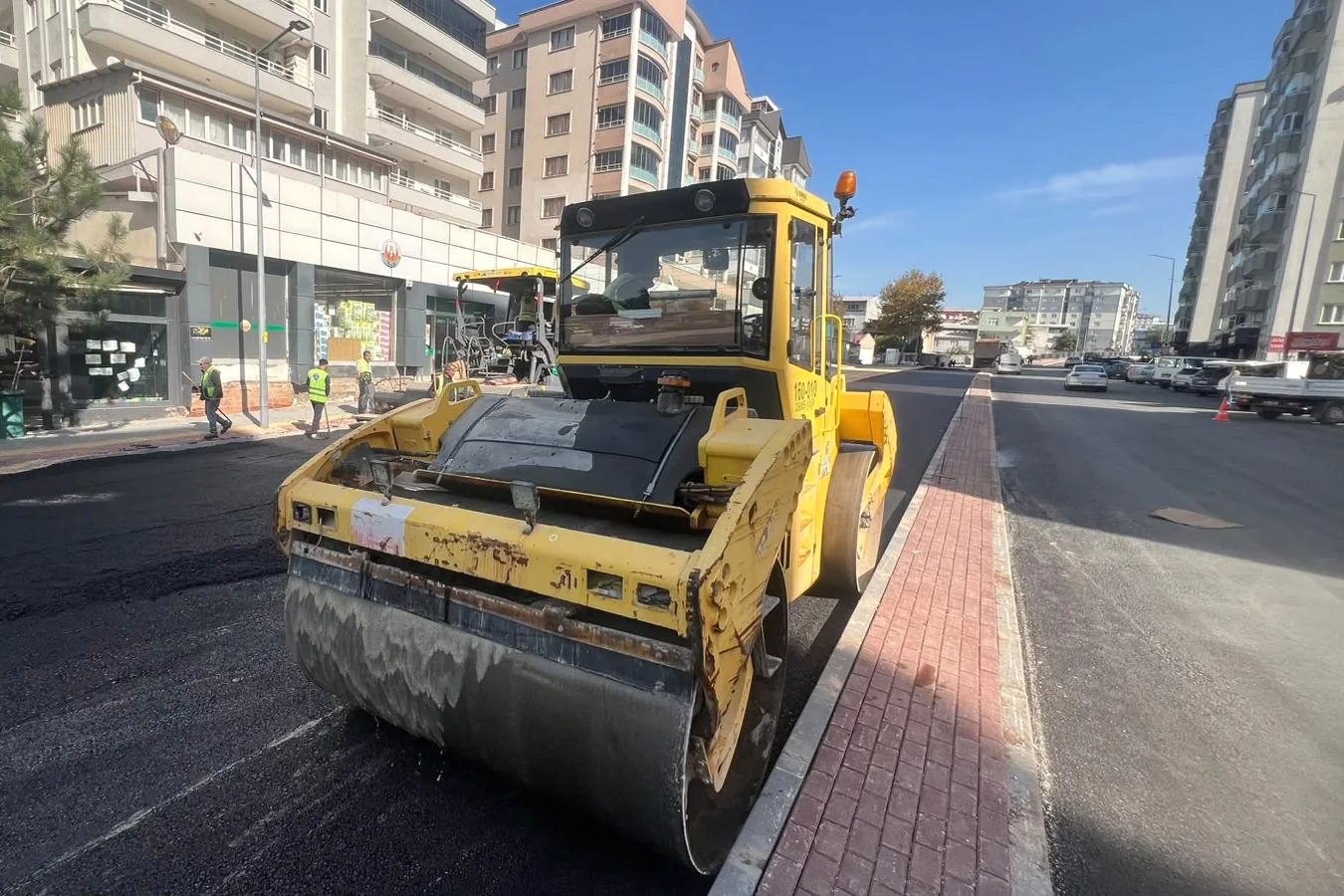 Yıldırım Erdoğan Caddesi’nde yürütülen yol çalışmasının kapsamı, trafik düzenlemeleri ve