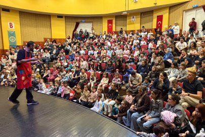 Yıldırım’da Çocuklar Tiyatroda Buluştu