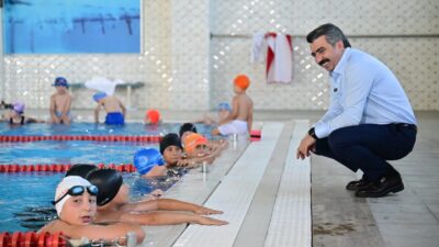 Yıldırım'da kış spor okulları resmi olarak açıldı. Öğrenciler ve sporseverler